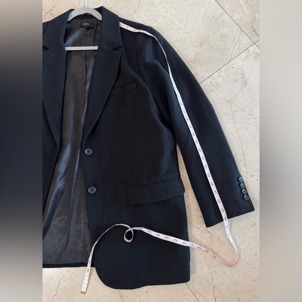 Quince Black Jacket - Picture 4 of 8